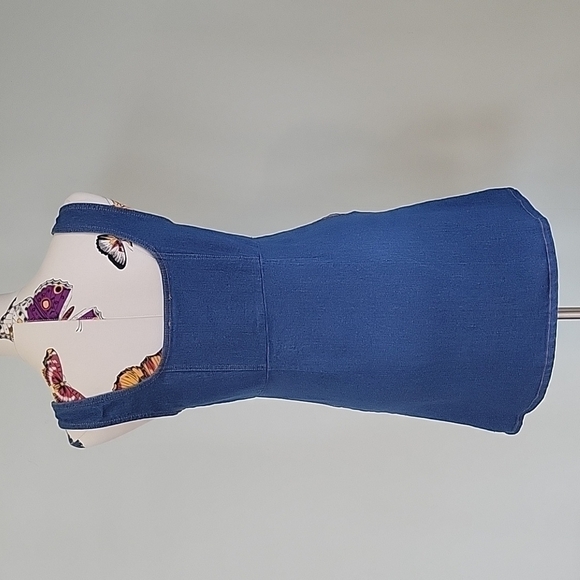 Very J denim jumper with pockets.  100% cotton. Size is Small - Picture 4 of 8